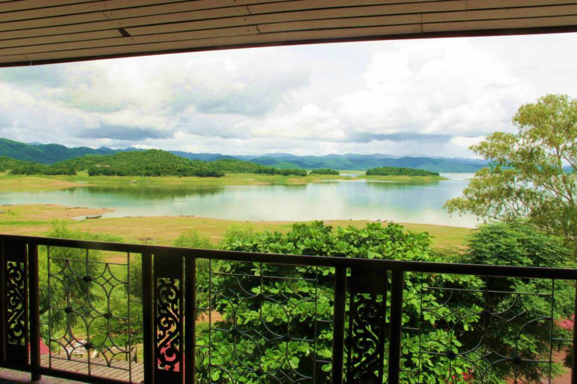 Rim Kaeng Resort Kaeng Kachan Buitenkant foto